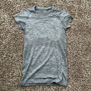 Lululemon Swiftly Tech